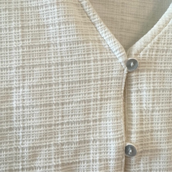 Lucky Brand tie front tank - Picture 6 of 6